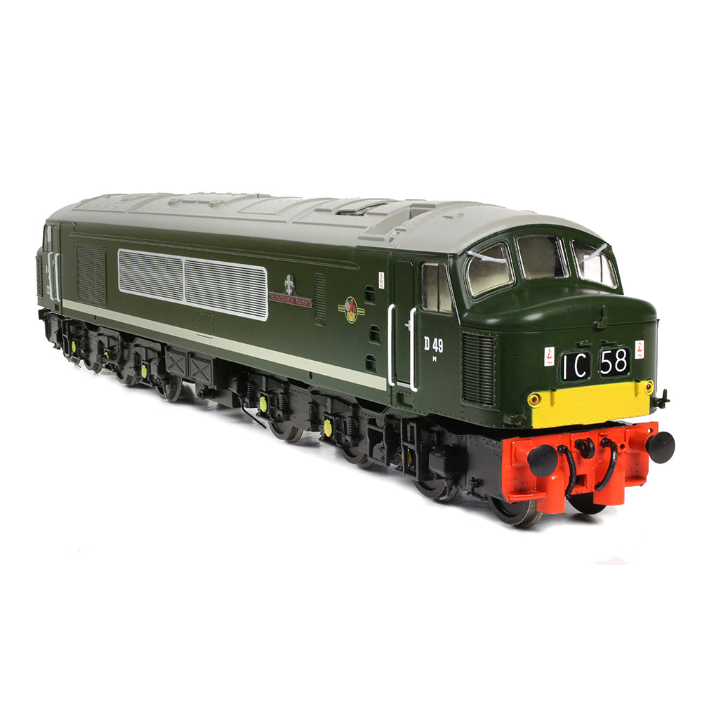 Bachmann 32-678A - Class 45 D49 'Manchester Regiment' BR Green (Small Yellow Panels)
