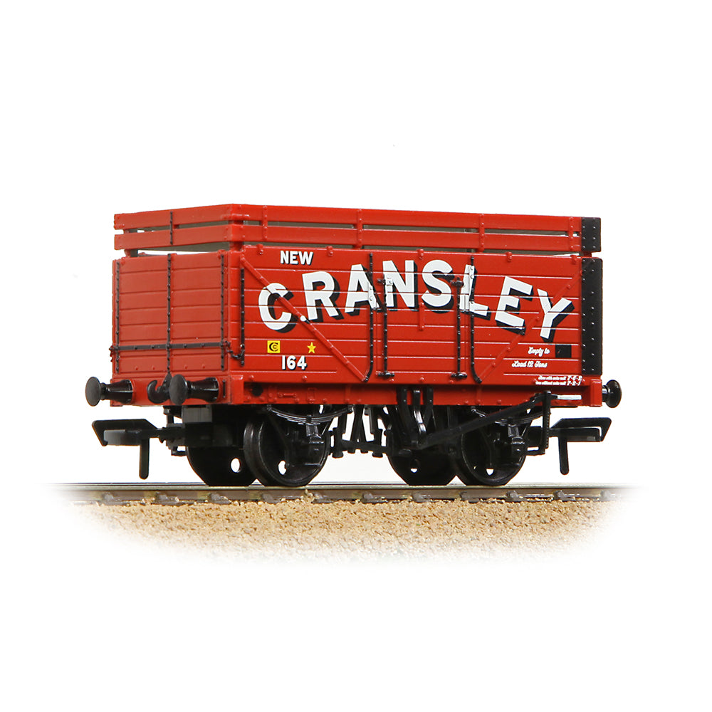 Bachmann 37-179A - 7 Plank Wagon with Coke Rails 'New C. Ransley' Red