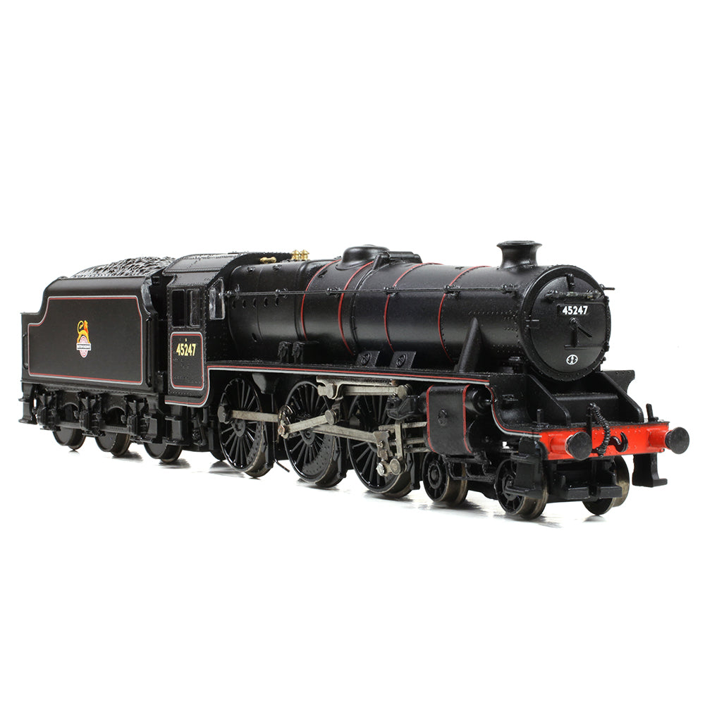 Graham Farish 372-136B - LMS Stanier Class 5 with Welded Tender 45247 BR Lined Black (Early Emblem)