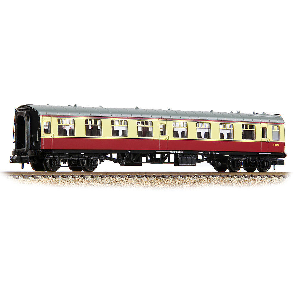Graham Farish 374-010G - BR Mk1 SO Second Open BR Crimson & Cream
