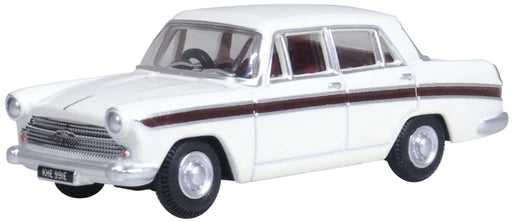 Oxford Diecast 76ACF007 - Austin Cambridge Snowberry White / Embassy Maroon