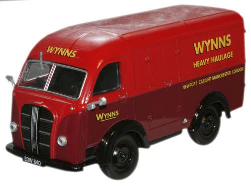 Oxford Diecast AK013 - Wynns Austin K8