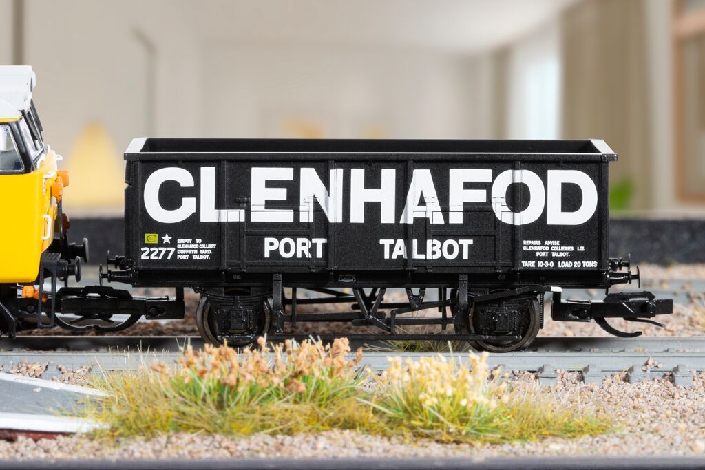 Hornby TT6017 - 21T Mineral Wagon, 2277