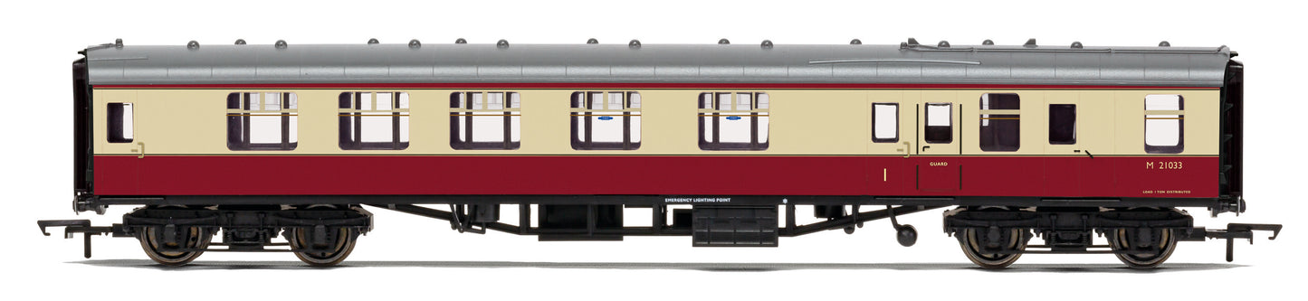 Hornby R40215 - BR Mk1 Brake Composite Coach No.M21034