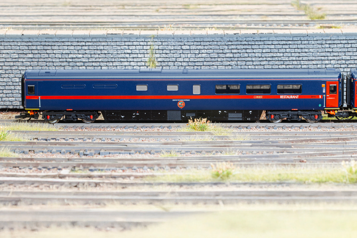 Hornby TT4046 - GNER - HST - Mk3 - '40720' - Trailer Restaurant First Buffet