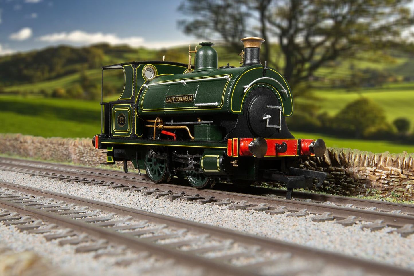 Hornby R3869 - Peckitt W4 'Lady Cornelia'