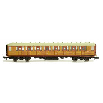 Dapol 2P-011-014 - Gresley Coach LNER Teak 3rd Class 10044