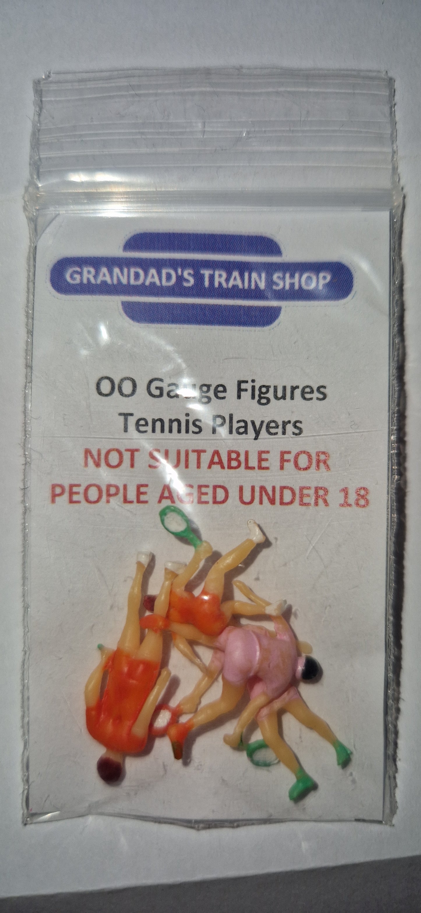 Tennis Players - OO/HO Gauge