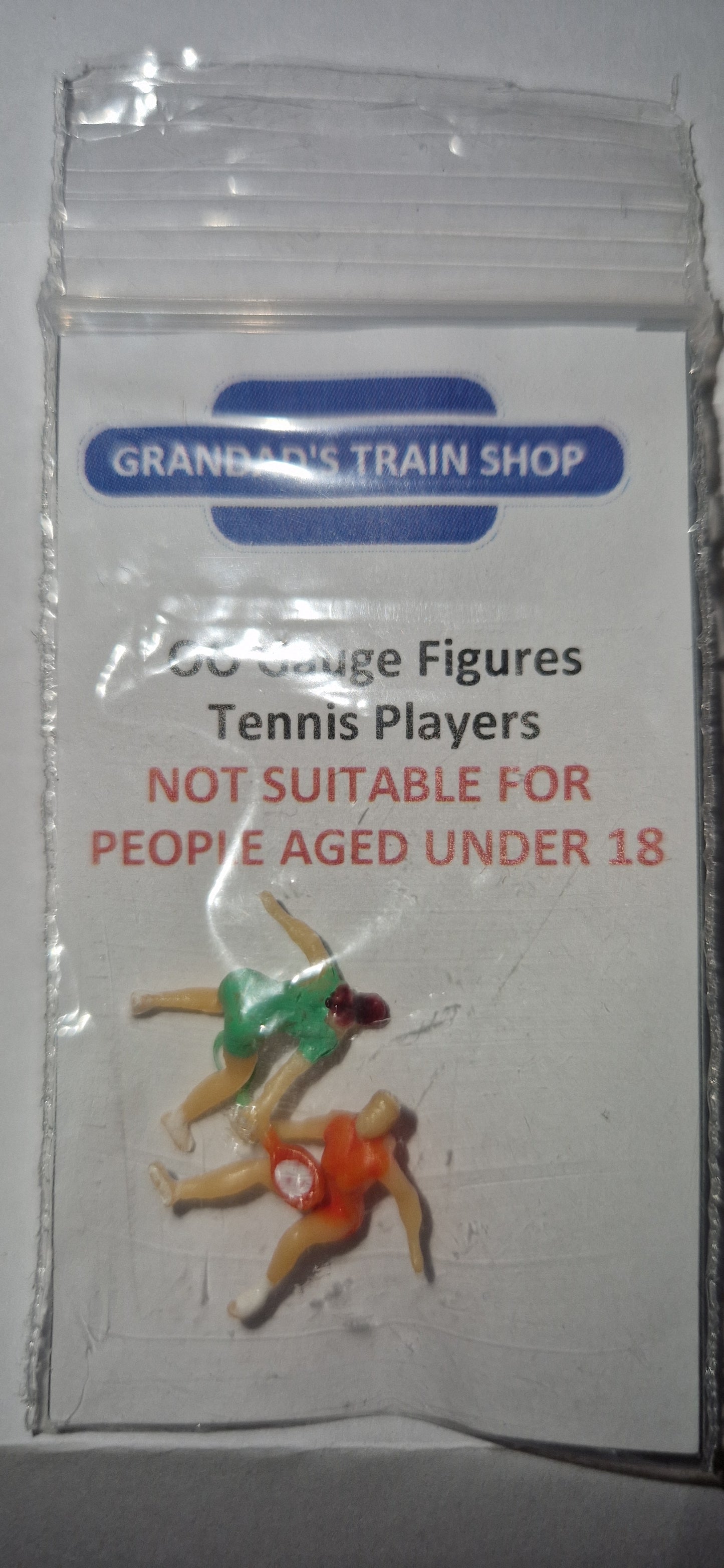 Tennis Players - OO/HO Gauge