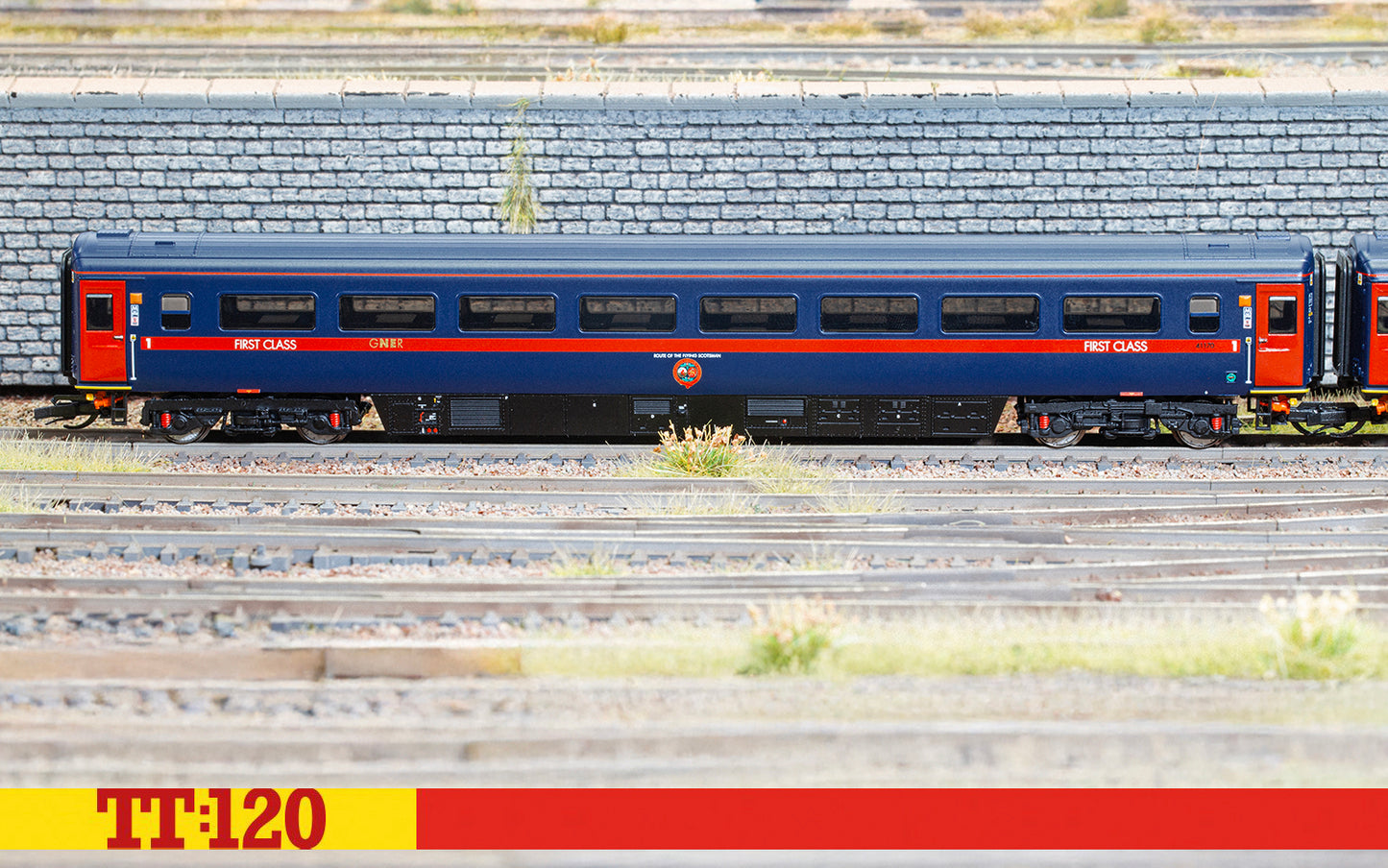 Hornby TT4045A - GNER - HST - Mk3 - '41170' - First Open Coach