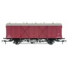 Dapol 4F-014-029 - Fruit D Van in BR Red