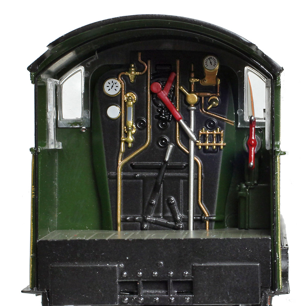 Bachmann 32-004A - GWR 49XX 'Hall' 5900 'Hinderton Hall' GWR Lined Green (GW Crest)