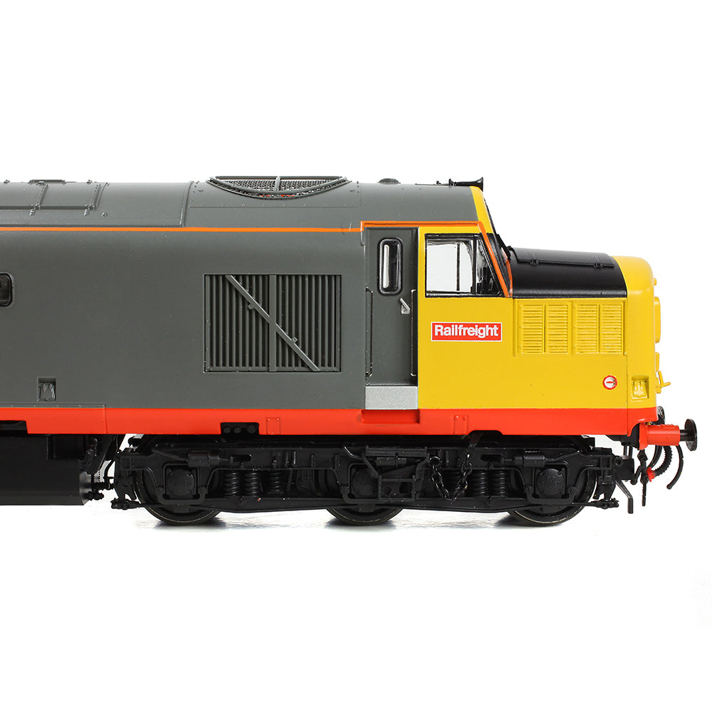 Bachmann 35-305 - Class 37/0 37371 BR Railfreight (Red Stripe) - PRE OWNED