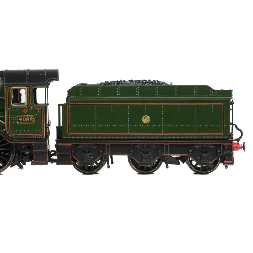 Graham Farish 372-035 - GWR 4073 'Castle' 4082 'Windsor Castle' GWR Lined Green (Shirtbutton)