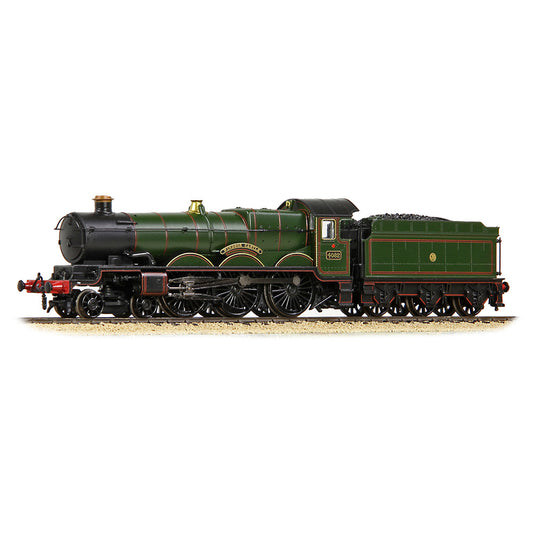 Graham Farish 372-035 - GWR 4073 'Castle' 4082 'Windsor Castle' GWR Lined Green (Shirtbutton)