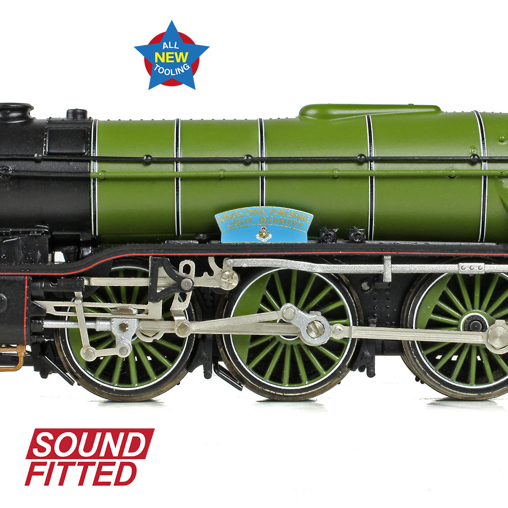 Graham Farish 372-611SF - LNER V2 4843 'Kings Own Yorkshire Light Infantry' LNER Lined Green (Sound Fitted)