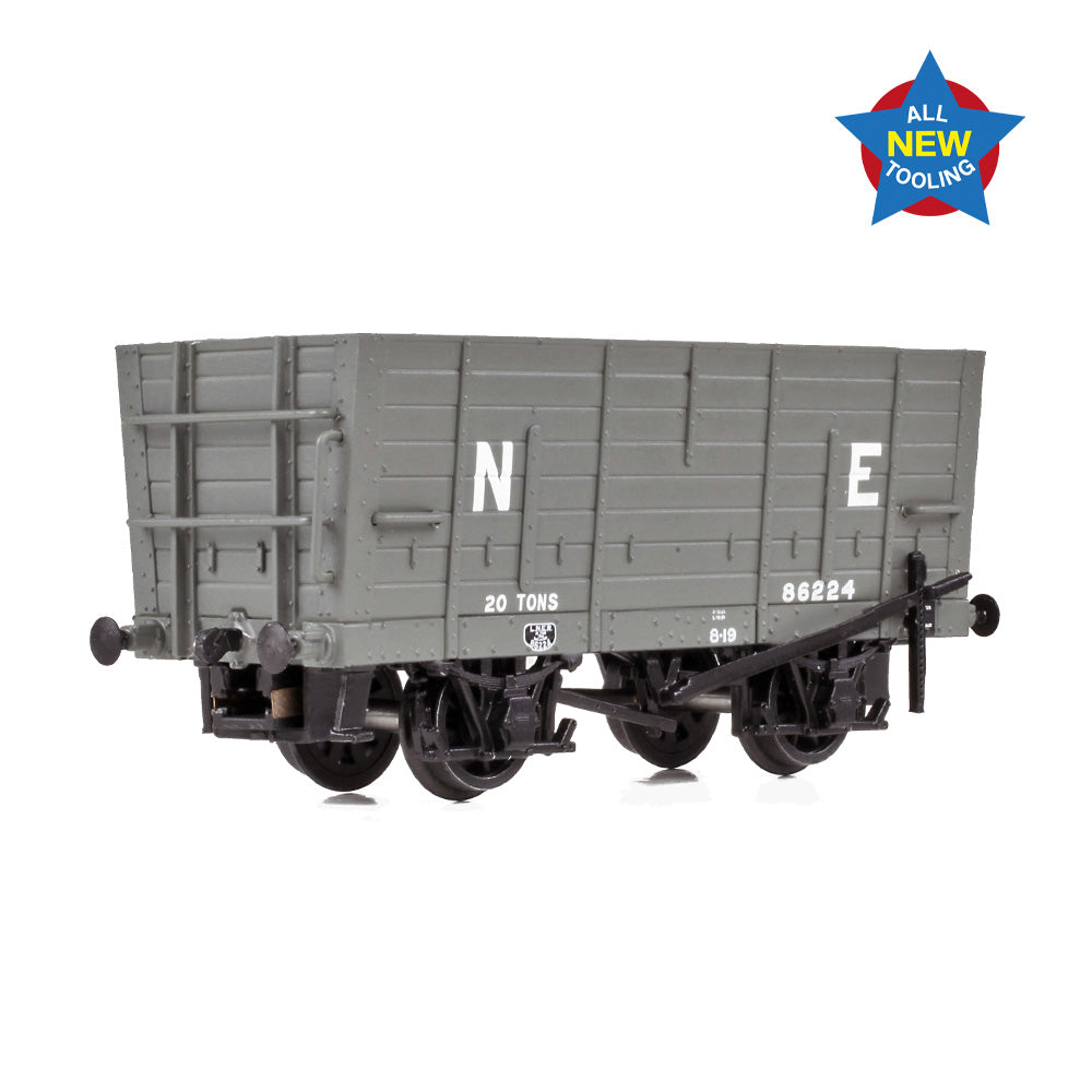Graham Farish 373-376 - LNER D12 Coal Hopper LNER Grey