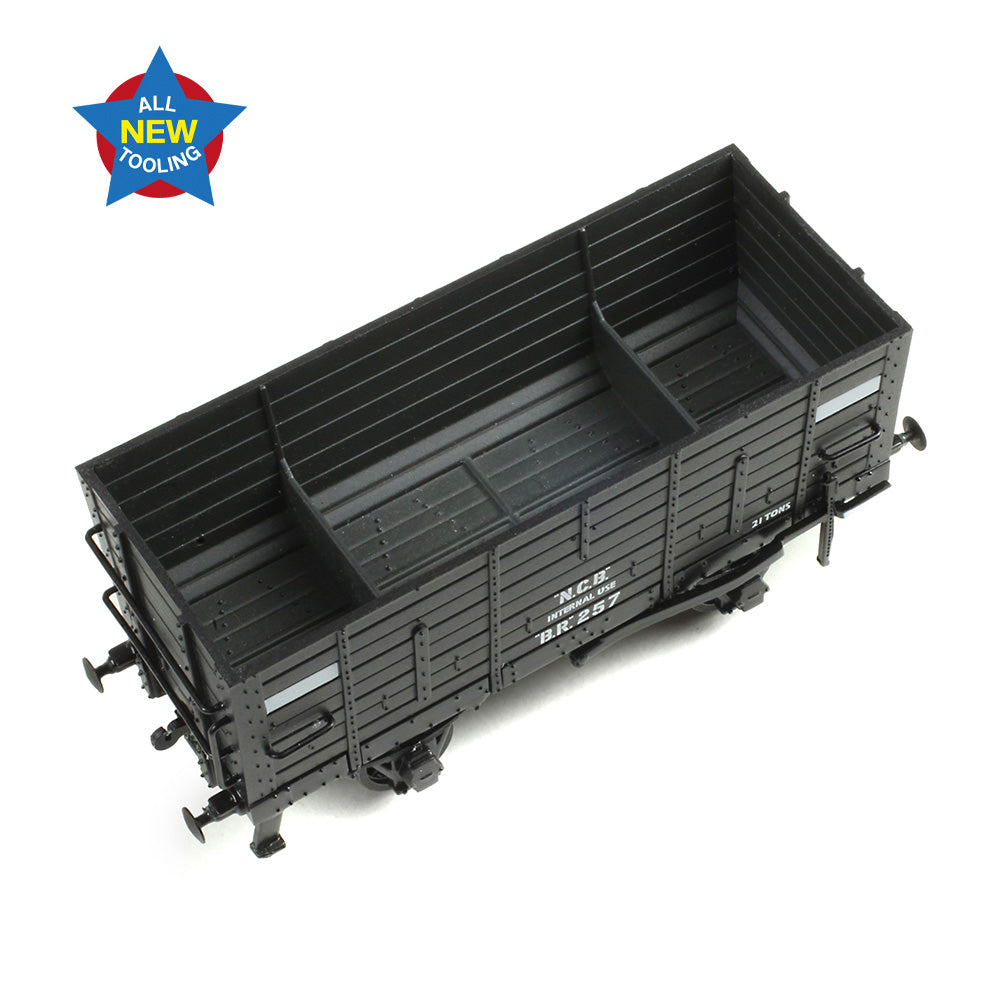 Graham Farish 373-378 - NER P7 Coal Hopper NCB Black