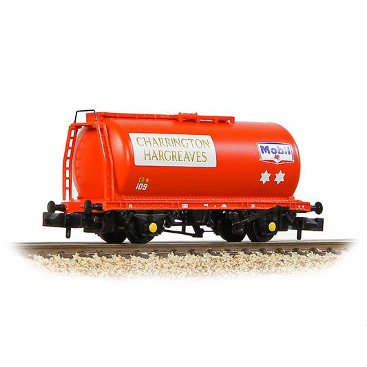 Graham Farish 373-790A - BR 45T Class B TTA Tank Wagon 'Charringtons Hargreaves' Red