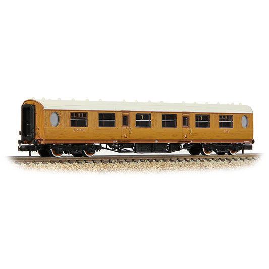 Graham Farish 376-200B - LNER Thompson First Corridor LNER Teak Effect