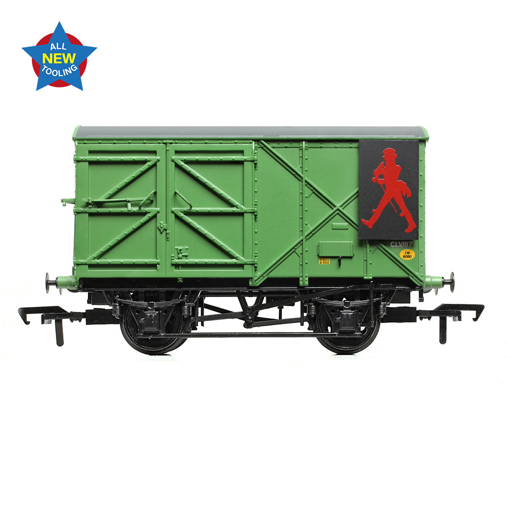 Bachmann 38-954 - BR 12T Palvan 'Johnnie Walker Whisky' Green