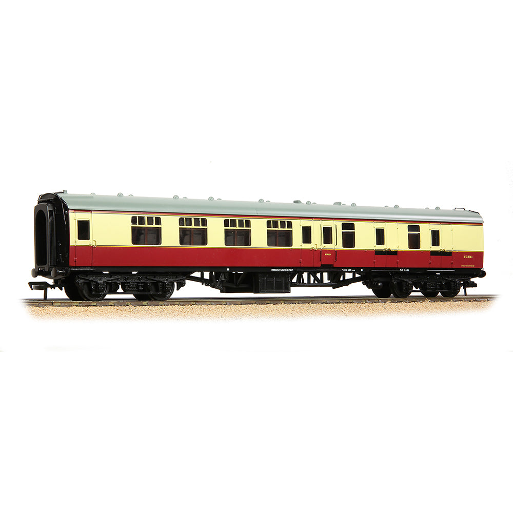 Bachmann 39-077GPF - BR Mk1 BSK Brake Second Corridor BR Crimson & Cream [Passengers Fitted]