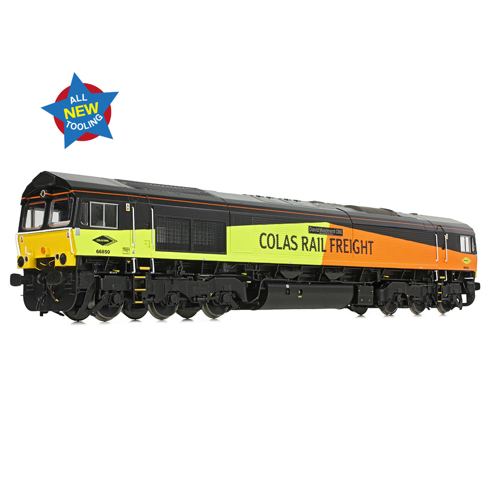 Bachmann 50-004A - Class 66/8 66850 'David Maidment OBE' Colas Rail Freight