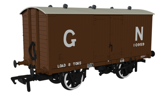 Rapido Trains UK 930001 - GNR 8 Ton Van - GN Livery No. 10959