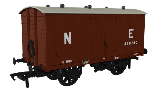 Rapido Trains UK 930006 - GNR 8 Ton Van – NE (Large Letters) No.416790