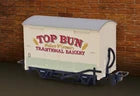 Peco GRAA050 - OO-9 Box Van Set Aardman 50th Anniversary Wagon Collectors Set