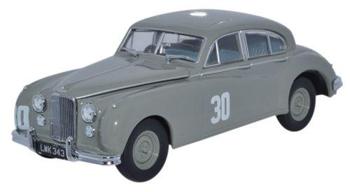 Oxford Diecast JAGVII007 - Jaguar MkVII 1952 Silverstone S Moss
