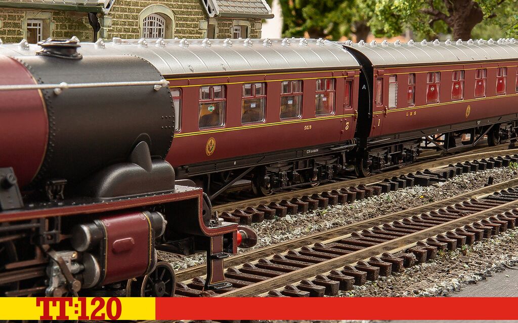Hornby TT4009 - LMS 57' Corridor Brake Third No.5619