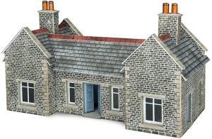 Metcalfe PN915 - Little Cardleywick Station