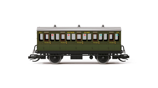 Hornby TT4052 - SR - 4 Wheel - '1910' - Third Class Coach