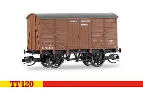 Hornby TT6043 - BR - Vent Van Cadbury - 'B755320'