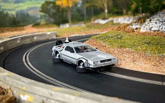 Scalextric C4541 - Flying DeLorean - Back To The Future 2