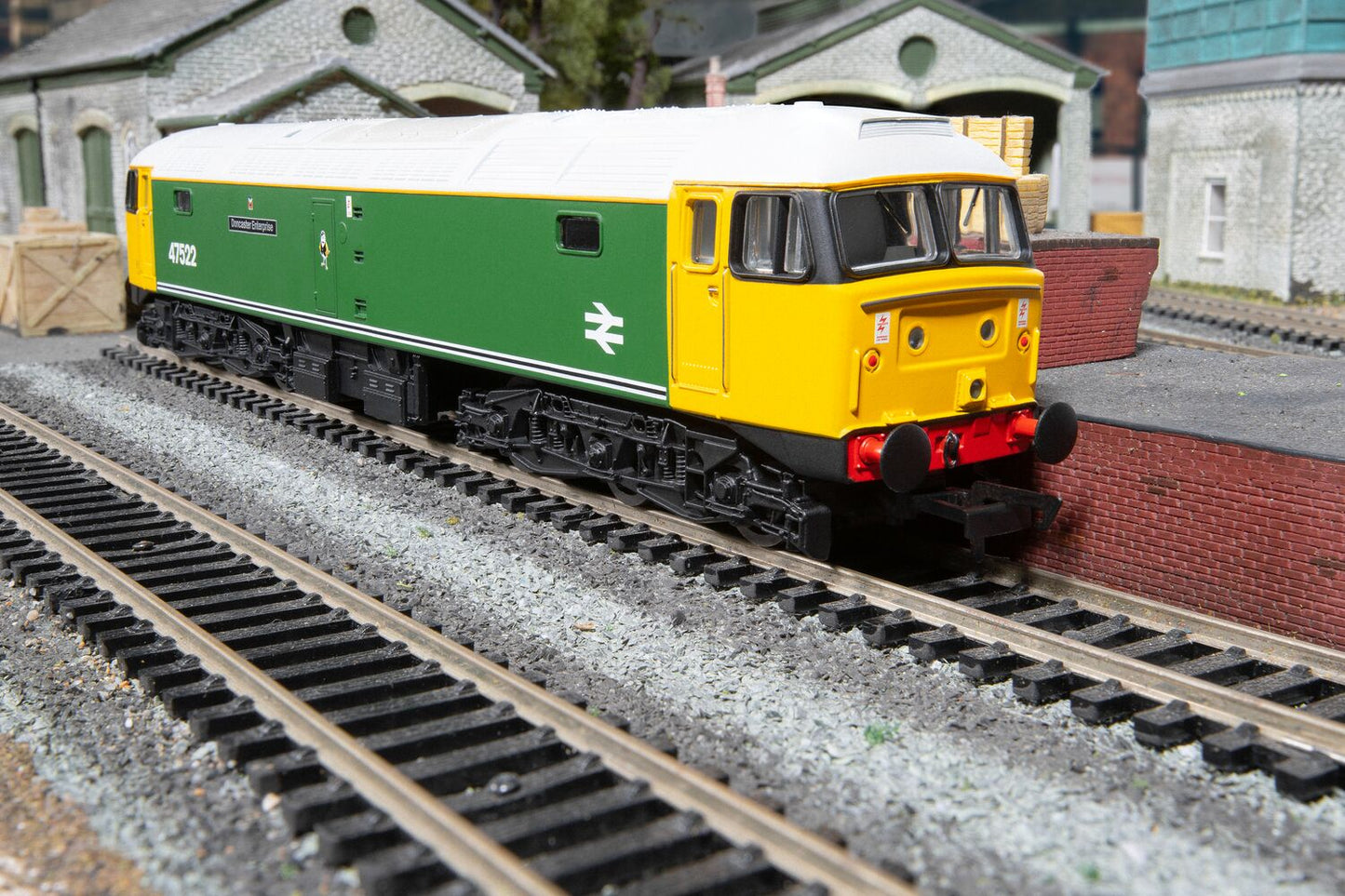 Hornby R30382 - BR Class 47 Co-Co 'Doncaster Enterprice' No. 47522