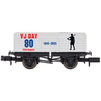 Dapol 2F-071-100 - 7 Plank Wagon VJ Day 80th Anniversary Army