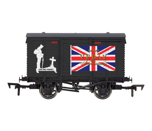 Dapol 4F-011-148 -  VE Day 80th Anniversary Army