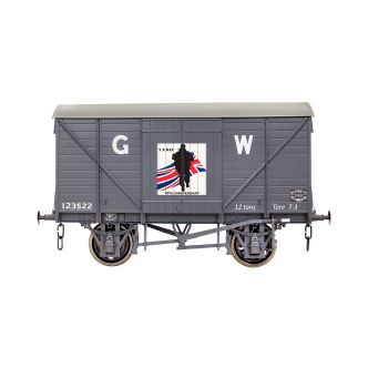 Dapol 7F-066-011W - GW Standard 12t Van VE Day 80th Army (Weathered)