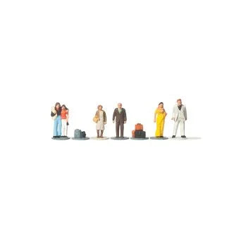 Merten 0282523 - TT Scale Passers By (6) Figure Set