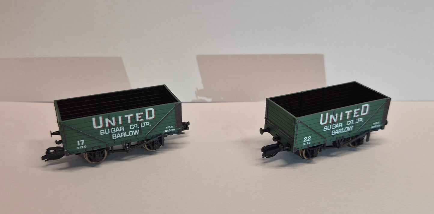 Peco TTC030 - TT:120 7 Plank Open Wagon, United Sugar Co., Twin Pack - Grandad's Train Shop Special Edition