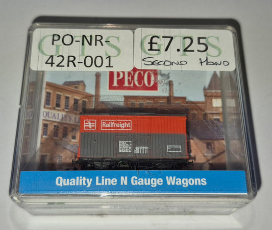 Peco NR-42R Box Van (PRE OWNED)