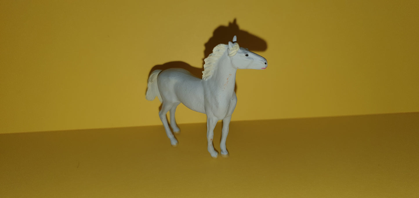 Standing Horse (Grey)