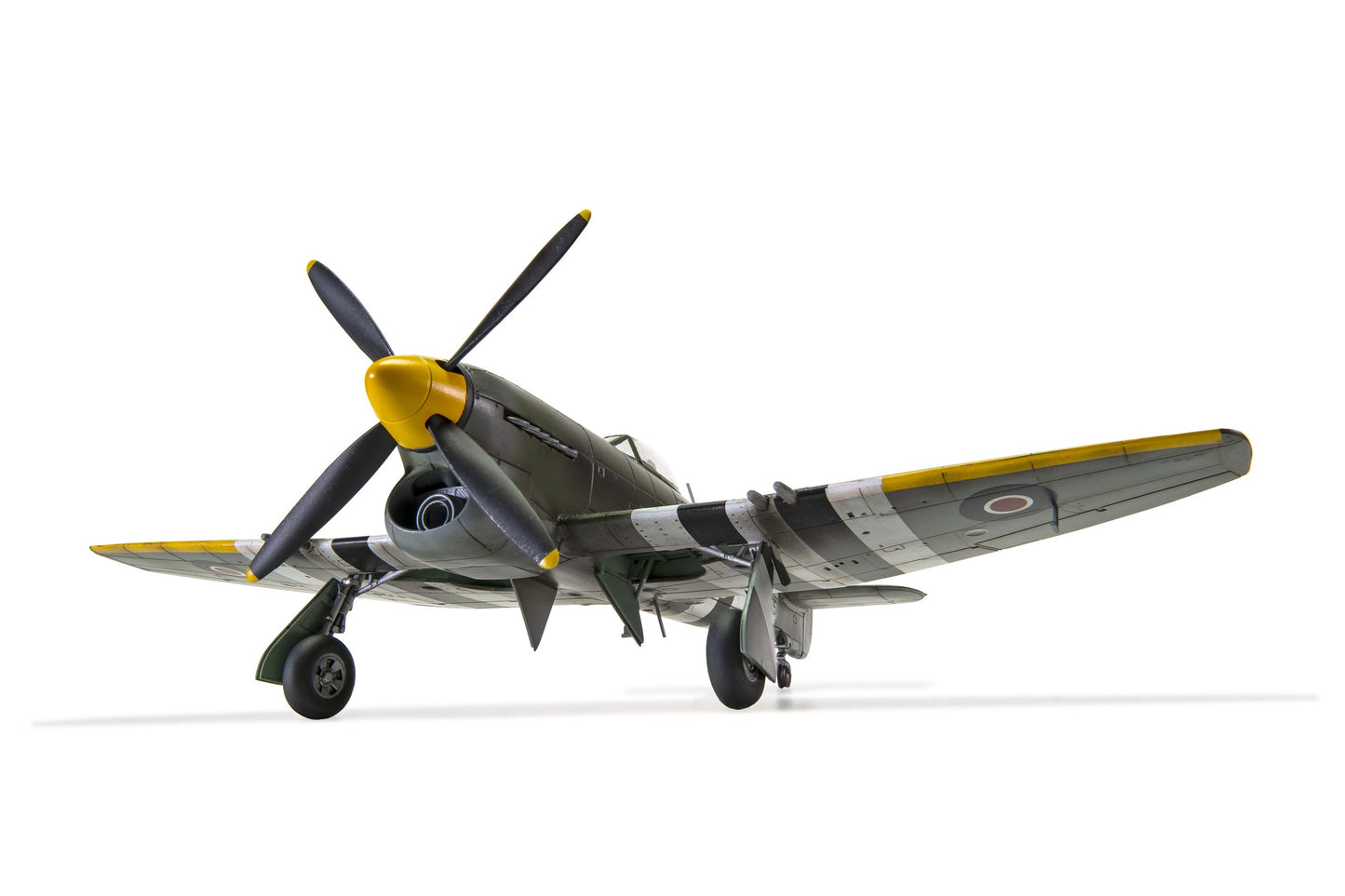 Airfix A02109 - Hawker Tempest Mk.V