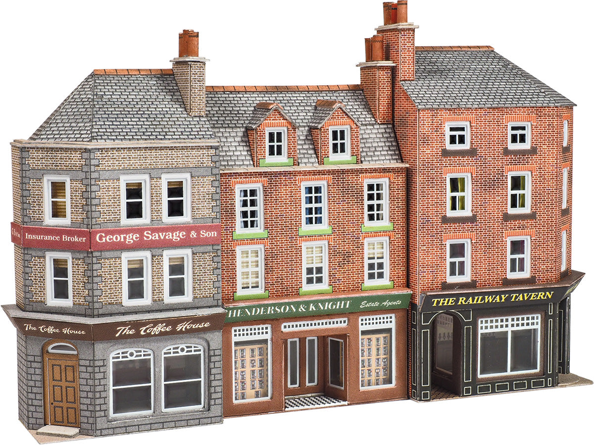 Metcalfe PN972 - Low Relief Pub & Shops